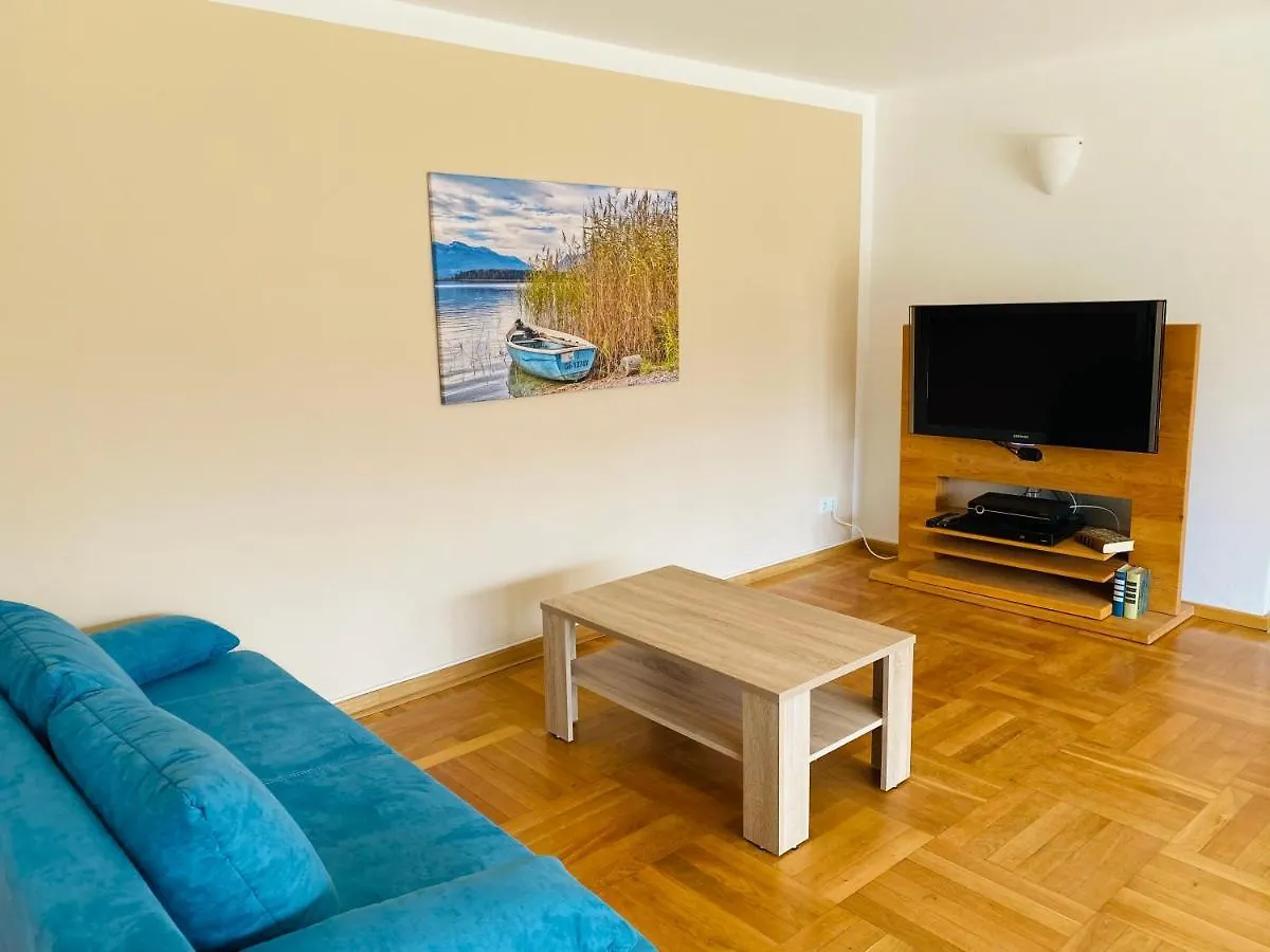 Apartment Ferienwohnungen Bachblick Übersee